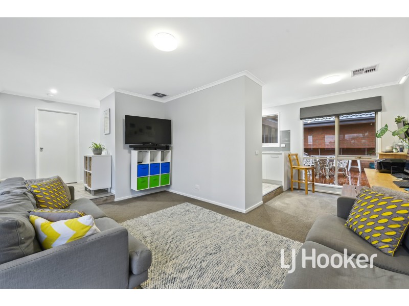 19 Nathan Court, Pakenham VIC 3810