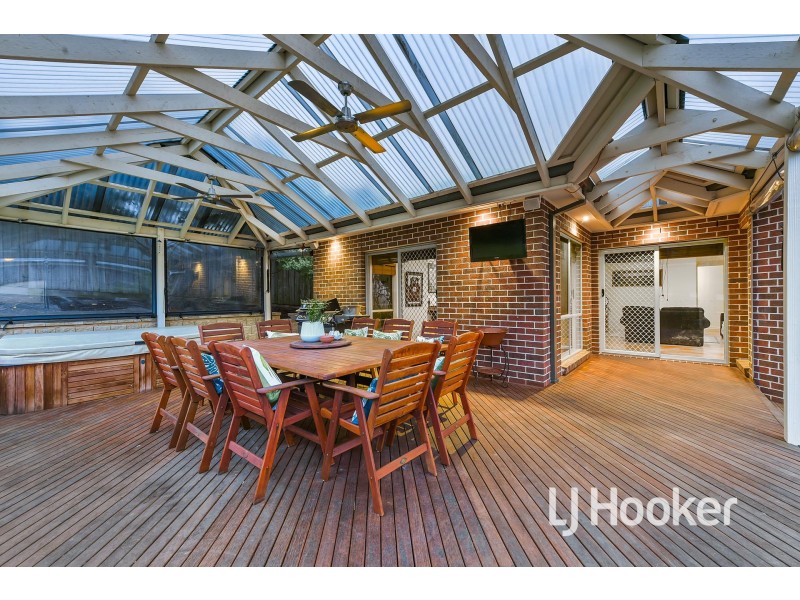 5 Jones Court, Beaconsfield VIC 3807