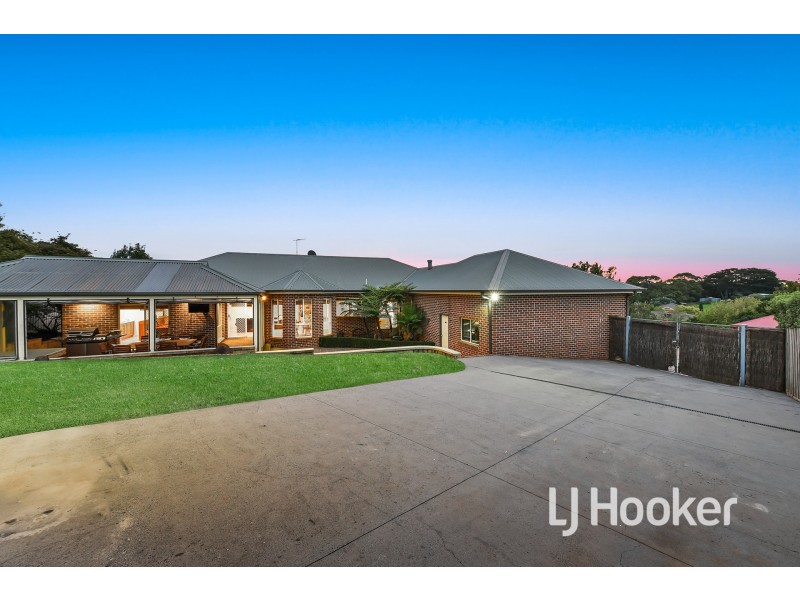 5 Jones Court, Beaconsfield VIC 3807