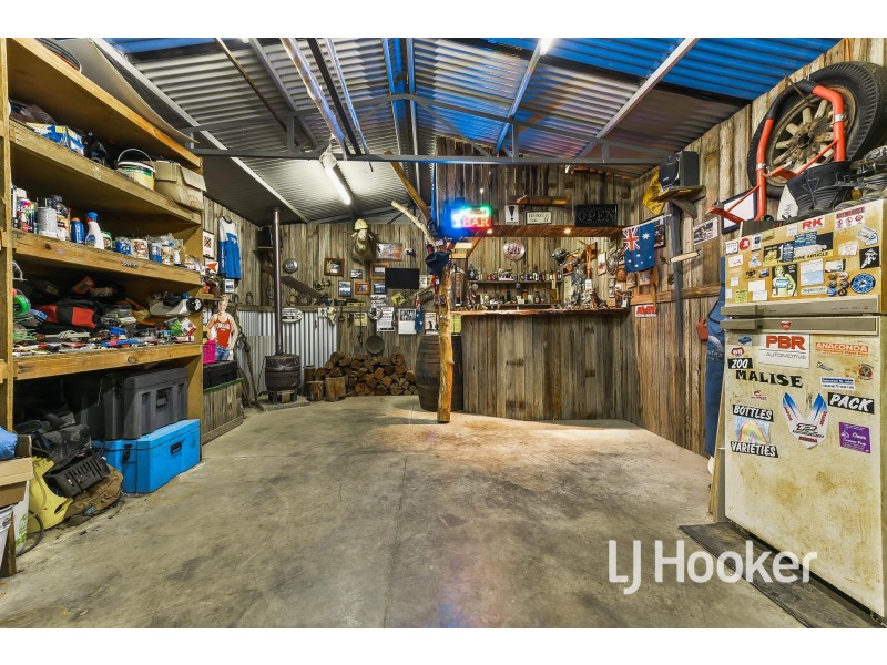 5 Jones Court, Beaconsfield VIC 3807