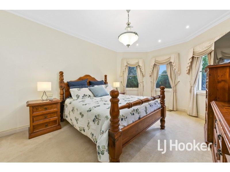 5 Jones Court, Beaconsfield VIC 3807