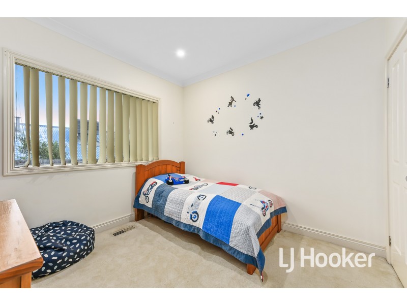 5 Jones Court, Beaconsfield VIC 3807