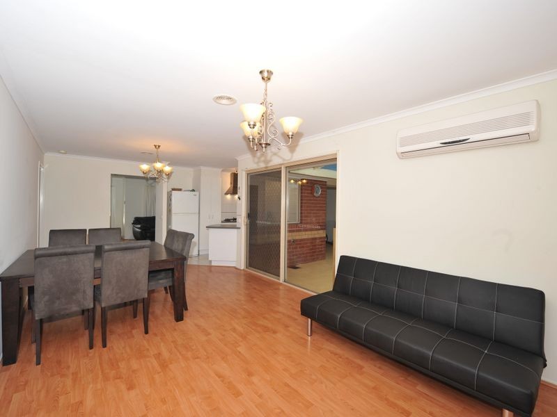 22 Hartland Circuit, Pakenham VIC 3810