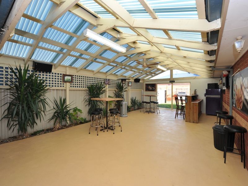 22 Hartland Circuit, Pakenham VIC 3810