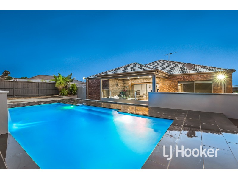 125 Livingstone Boulevard, Pakenham VIC 3810