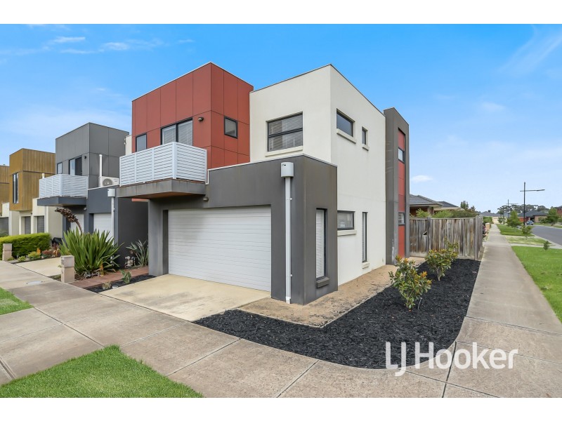 35 Rush Lily Drive, Officer VIC 3809