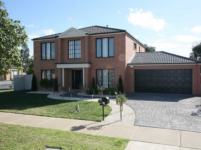 23 Spring Circuit, Pakenham VIC 3810