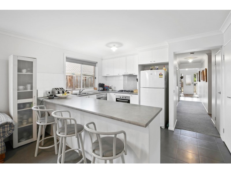 20 Kimberley Grove, Pakenham VIC 3810