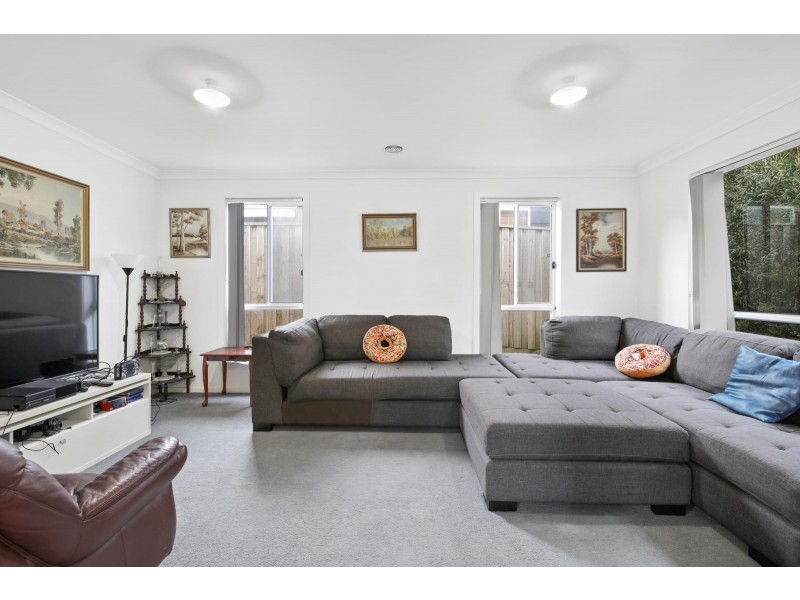 20 Kimberley Grove, Pakenham VIC 3810
