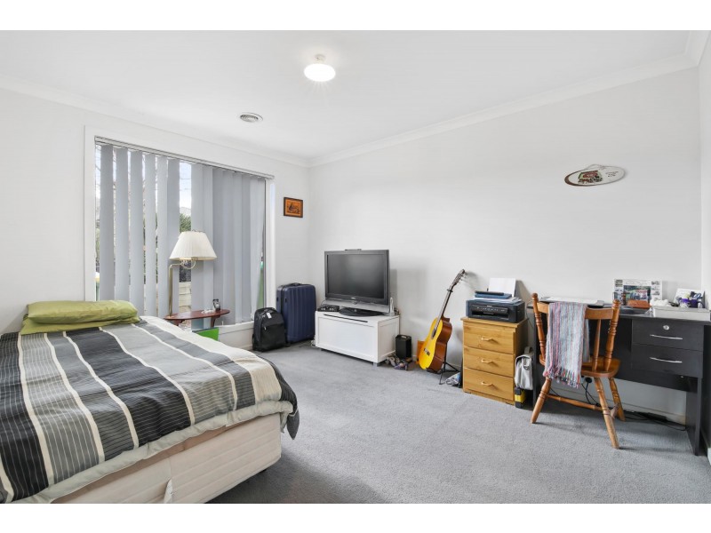 20 Kimberley Grove, Pakenham VIC 3810