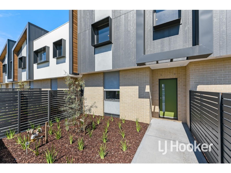 14/89 Henry Street, Pakenham VIC 3810