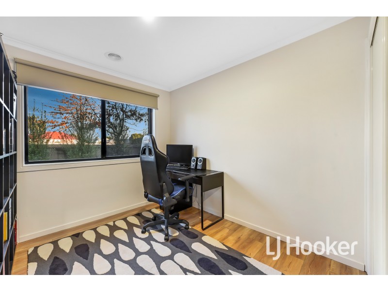 2 Ashwood Grove, Pakenham VIC 3810