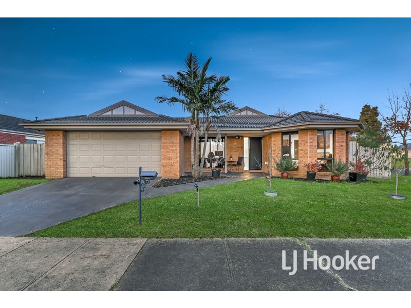 2 Ashwood Grove, Pakenham VIC 3810