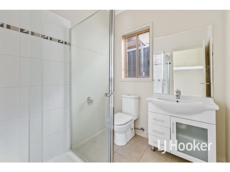 108 Windermere Boulevard, Pakenham VIC 3810