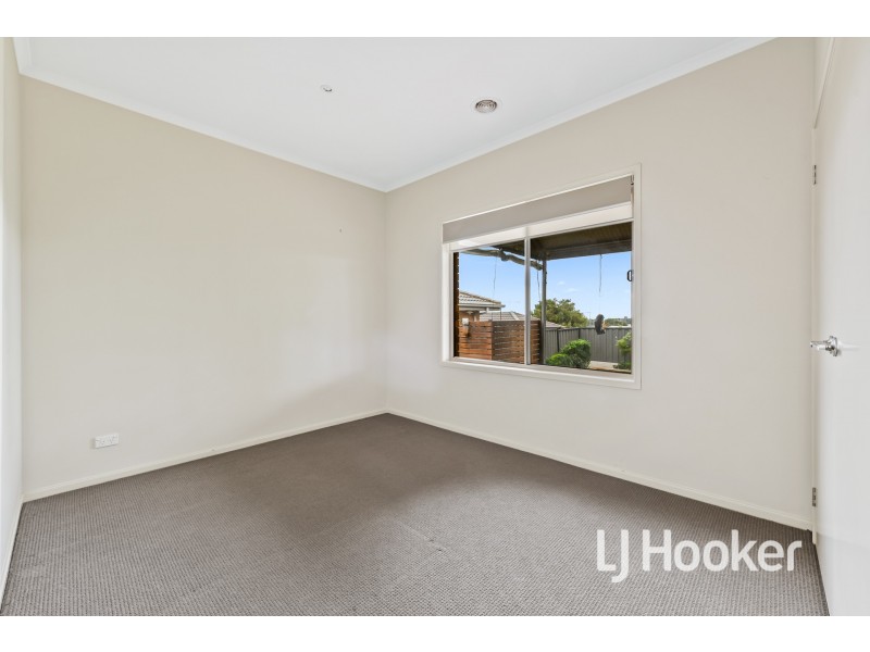 108 Windermere Boulevard, Pakenham VIC 3810