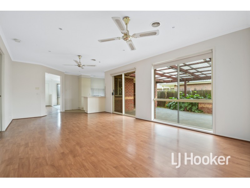 7 Benor Court, Pakenham VIC 3810