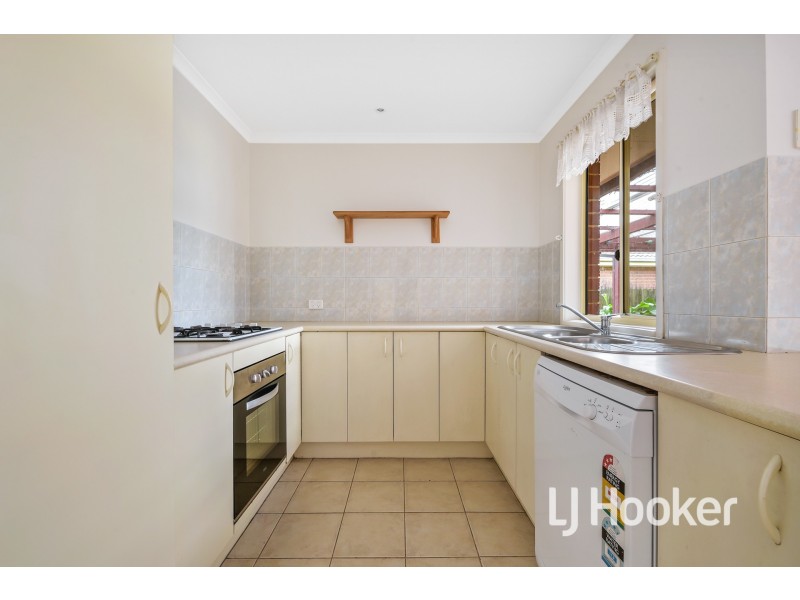 7 Benor Court, Pakenham VIC 3810