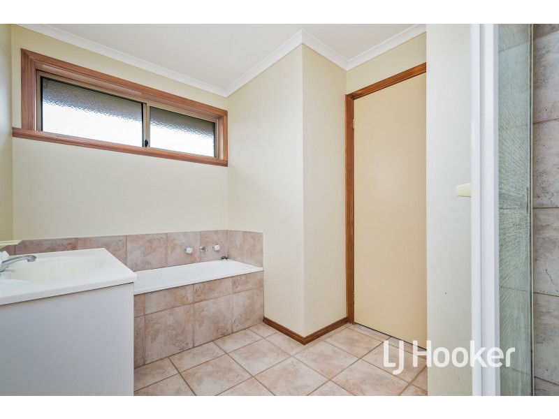 2/46 King Street, Pakenham VIC 3810