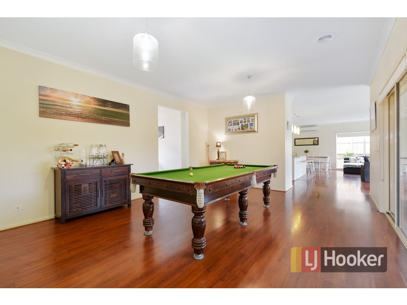 17 Ti-Tree Crescent, Officer VIC 3809