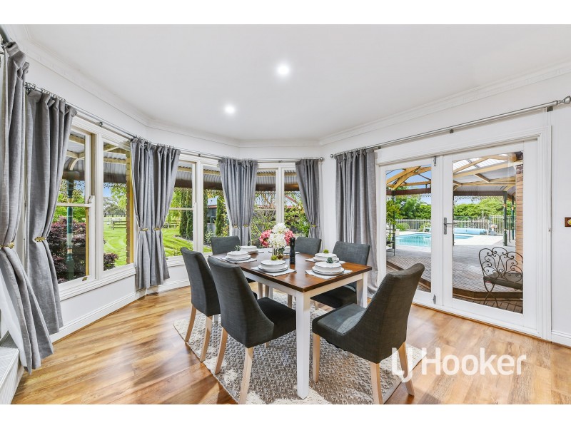 365 Hall Road, Pakenham VIC 3810