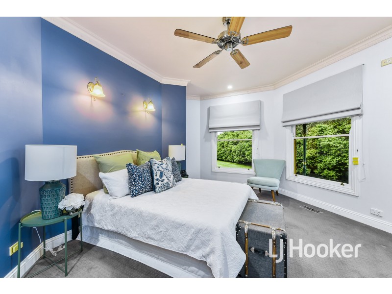 365 Hall Road, Pakenham VIC 3810