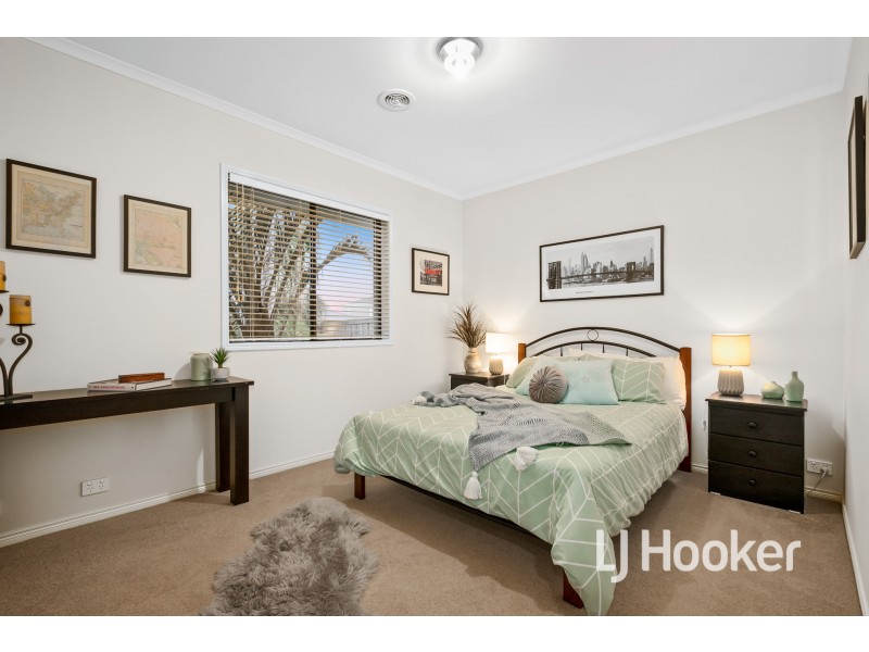 16 Sydney Street, Narre Warren South VIC 3805