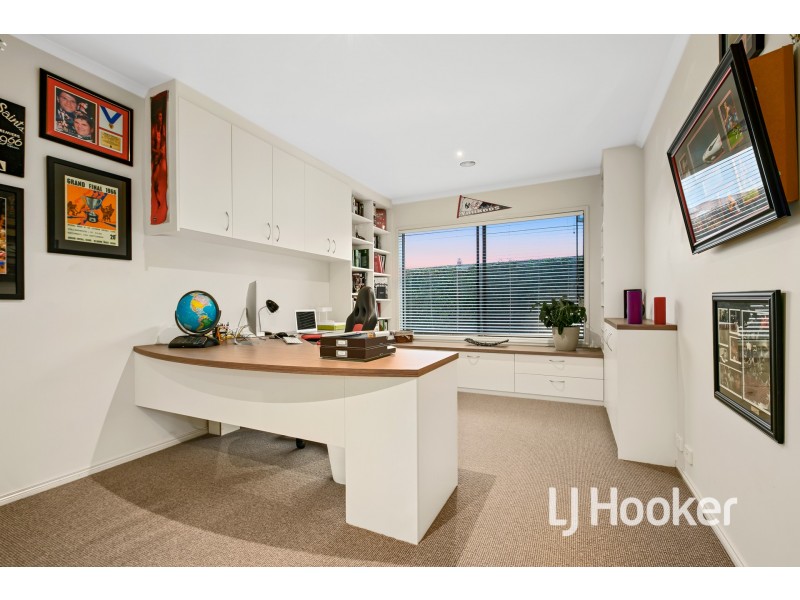 16 Sydney Street, Narre Warren South VIC 3805