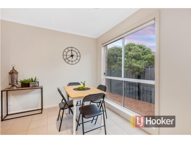 26 Caspian Chase, Pakenham VIC 3810