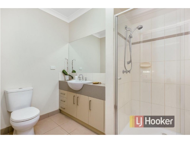 26 Caspian Chase, Pakenham VIC 3810