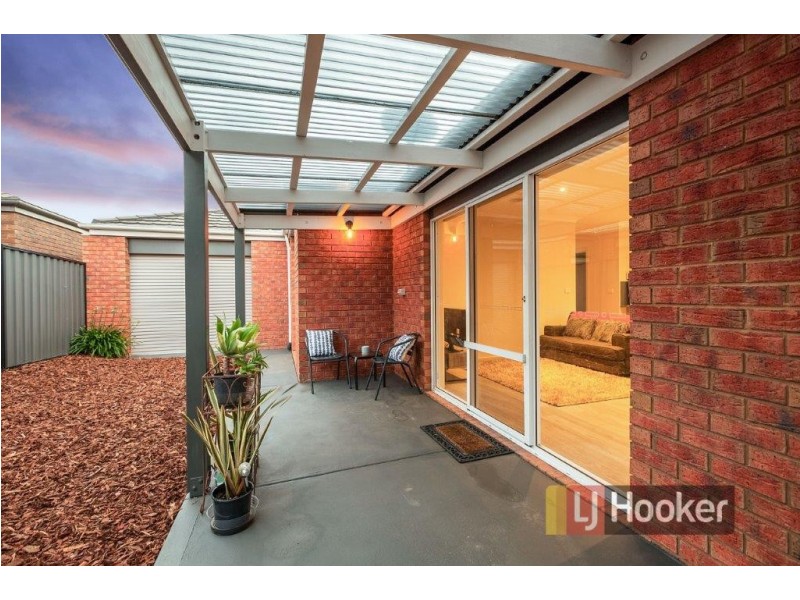 26 Caspian Chase, Pakenham VIC 3810
