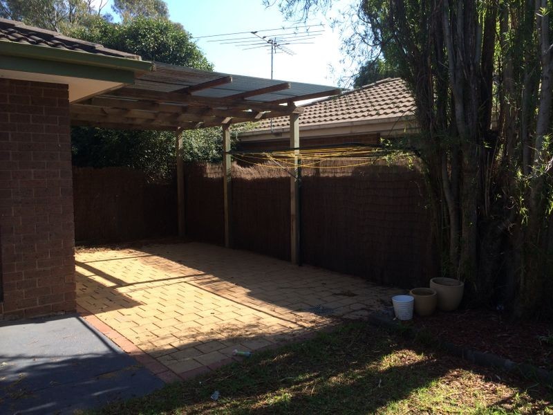 1 McMaster Court, Pakenham VIC 3810