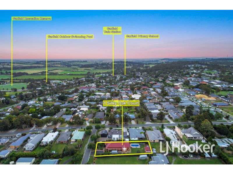 1 Silky Oak Court, Garfield VIC 3814