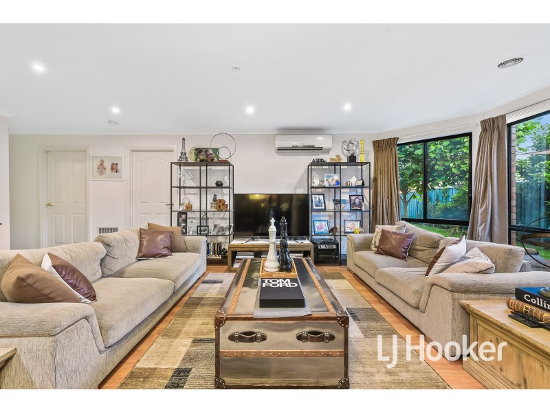 120 Mcgregor Road, Pakenham VIC 3810