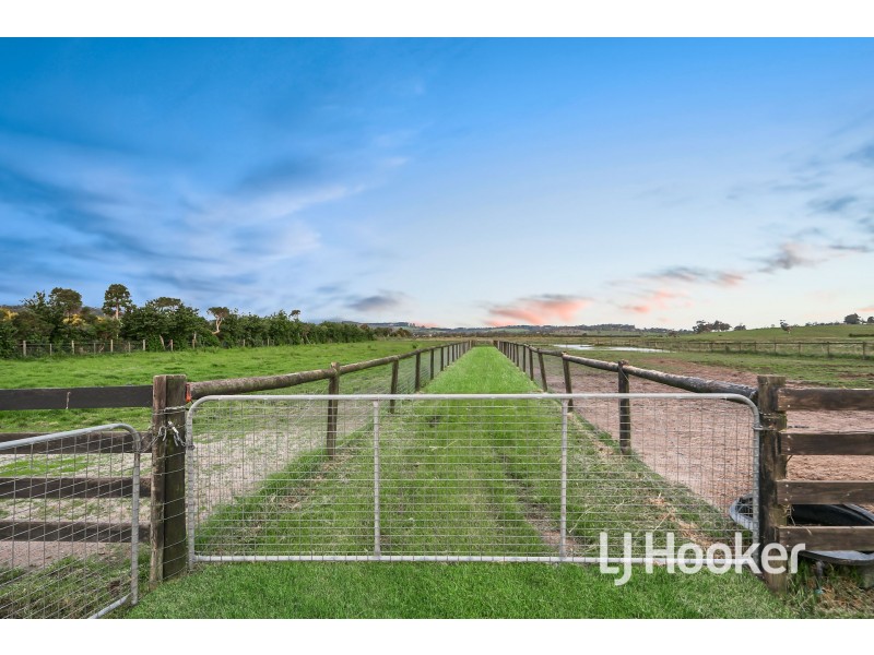 125 Nine Mile Road, Tynong VIC 3813