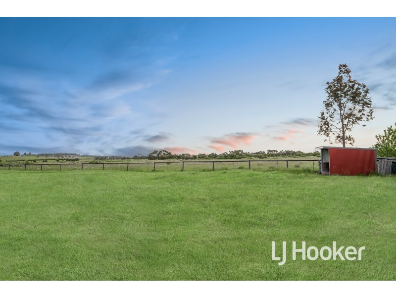 125 Nine Mile Road, Tynong VIC 3813