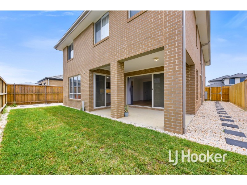 22 Swift Drive, Officer VIC 3809
