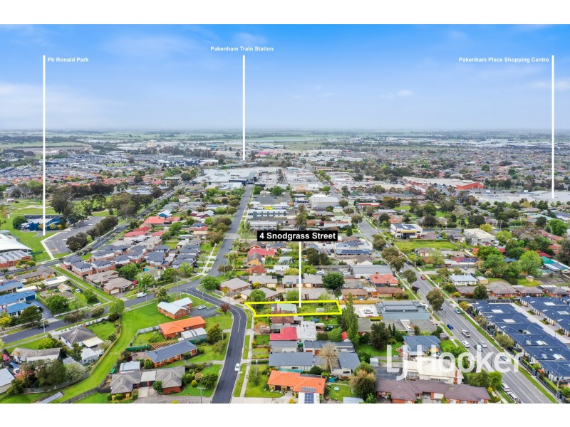 4 Snodgrass Street, Pakenham VIC 3810