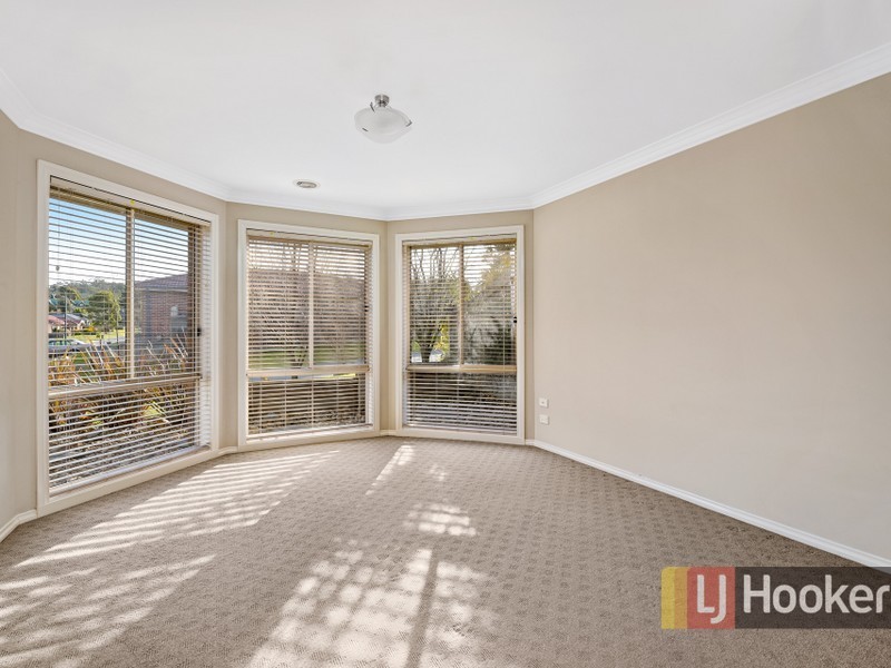 36 Natanya Drive, Pakenham VIC 3810