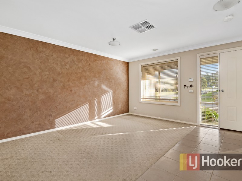 36 Natanya Drive, Pakenham VIC 3810