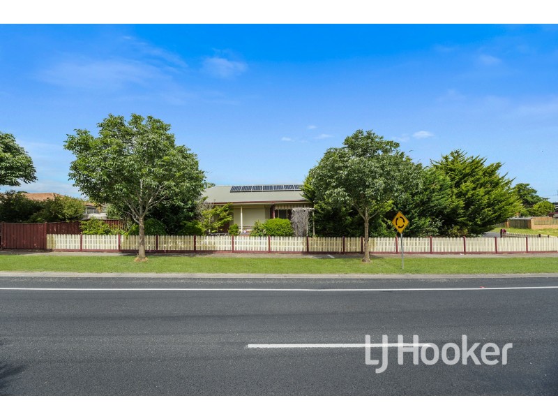 1 Andrew Court, Pakenham VIC 3810