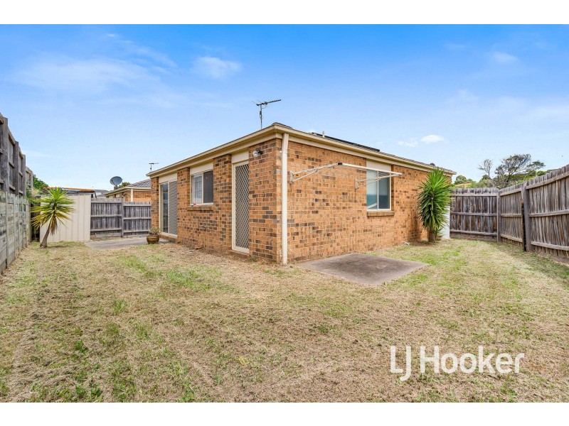 3/18 Ben Drive, Pakenham VIC 3810