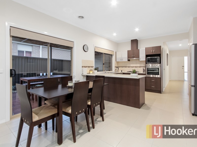 5 Perry Court, Pakenham VIC 3810