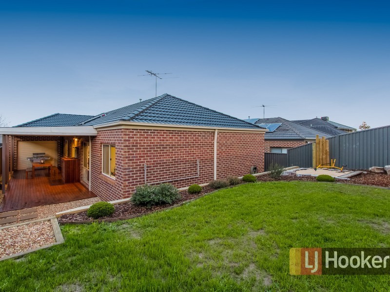 5 Perry Court, Pakenham VIC 3810
