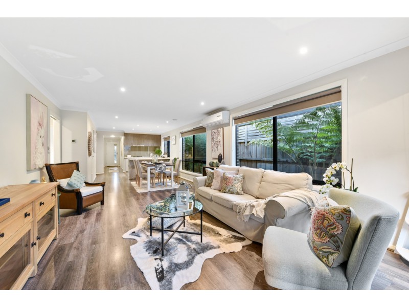 14 Longmeadow Road, Officer VIC 3809