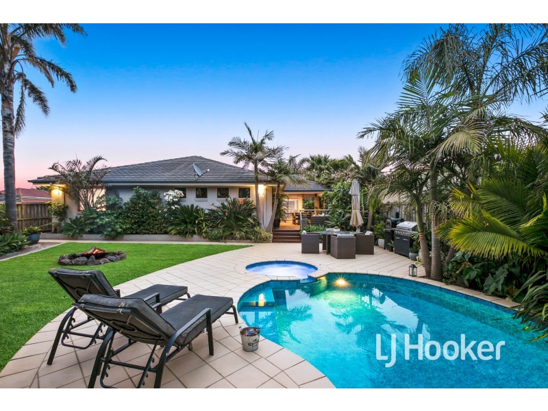 16 Sydney Street, Narre Warren South VIC 3805