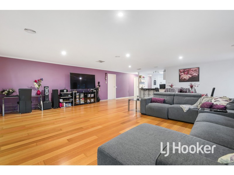 41 Mulcare Street, Nar Nar Goon VIC 3812