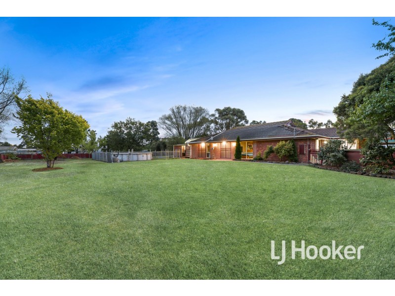 41 Mulcare Street, Nar Nar Goon VIC 3812