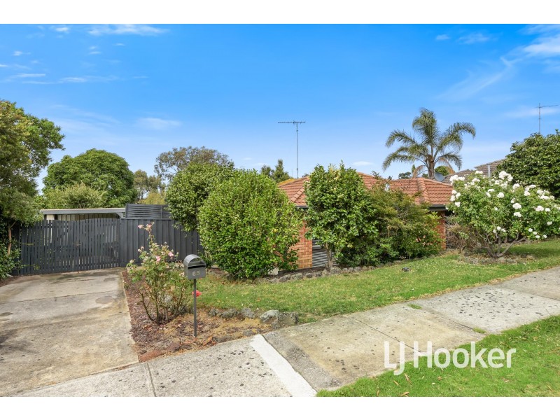 65 Murphy Road, Pakenham VIC 3810