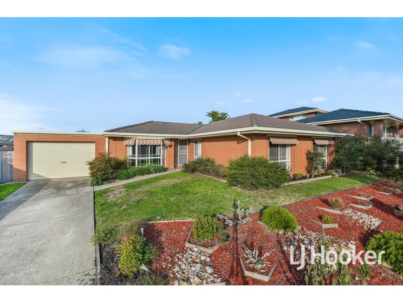 14 McNamara Court, Pakenham VIC 3810