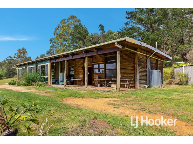 55 Crichton Road, Gembrook VIC 3783